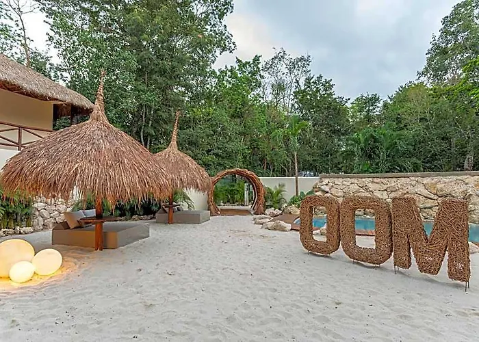 Hotel Oom Bubble Boutique Riviera Cancun - Adults Only 4*